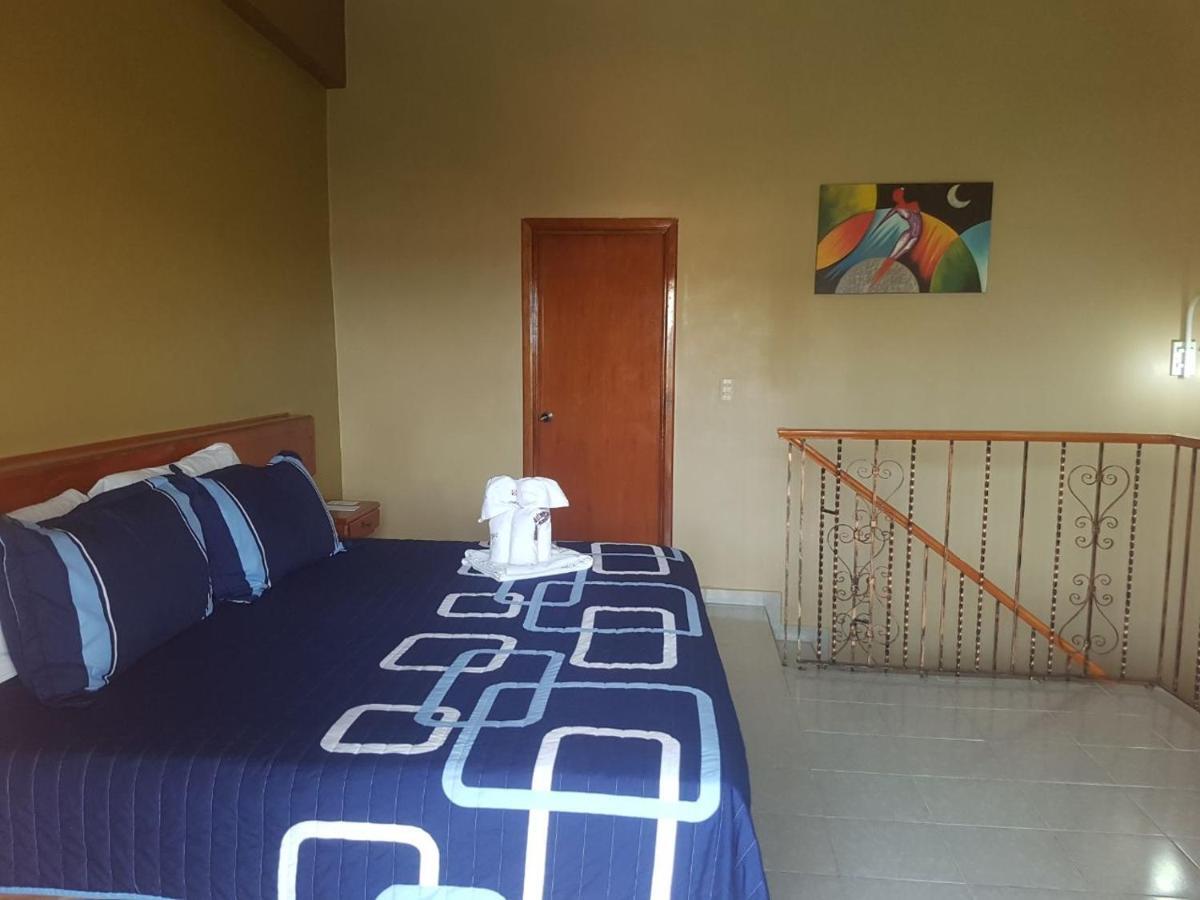 Hotel Arcos Del Parque Acayucan Esterno foto